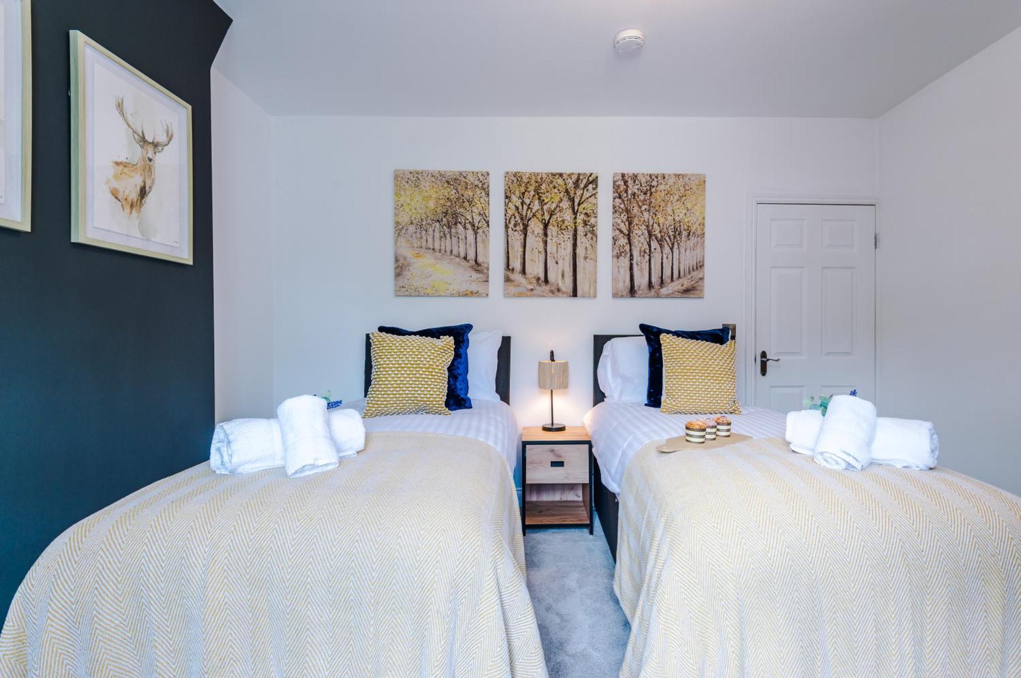 Spacious 3-Bed Home In Nantwich By 53 Degrees Property - Amazing Location, Ideal For Groups - Sleeps 6 외부 사진