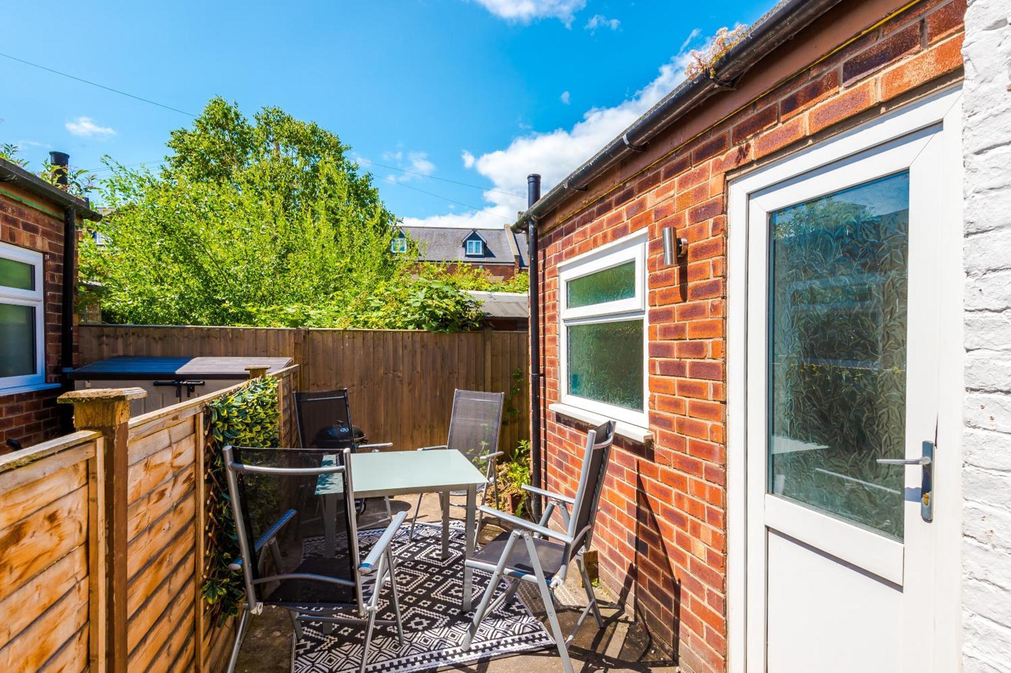 Spacious 3-Bed Home In Nantwich By 53 Degrees Property - Amazing Location, Ideal For Groups - Sleeps 6 외부 사진